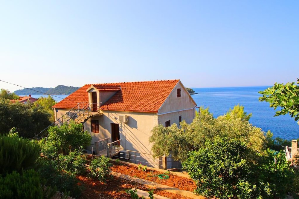 Hotel Apartments Bacic