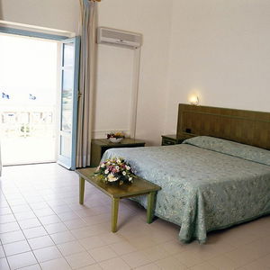 Hotel Le Tonnare Di Stintino Beach Resort cazare Stintino