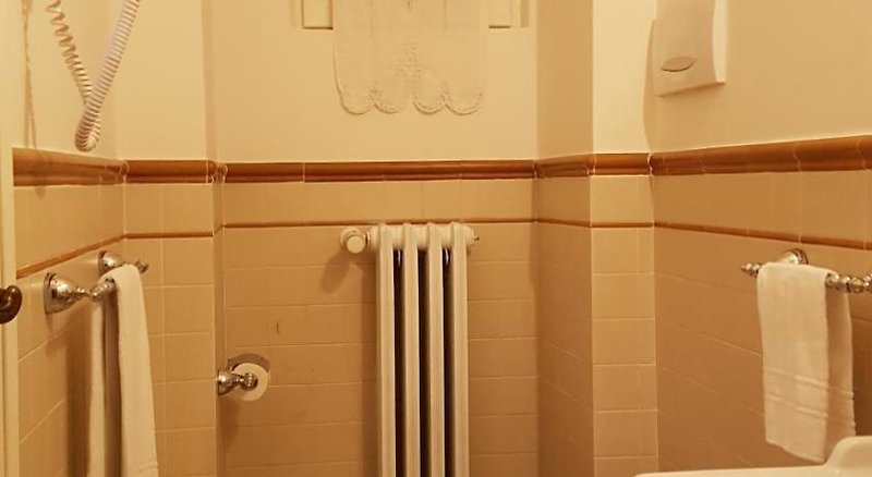 Hotel Albergo Ristorante Della Corona