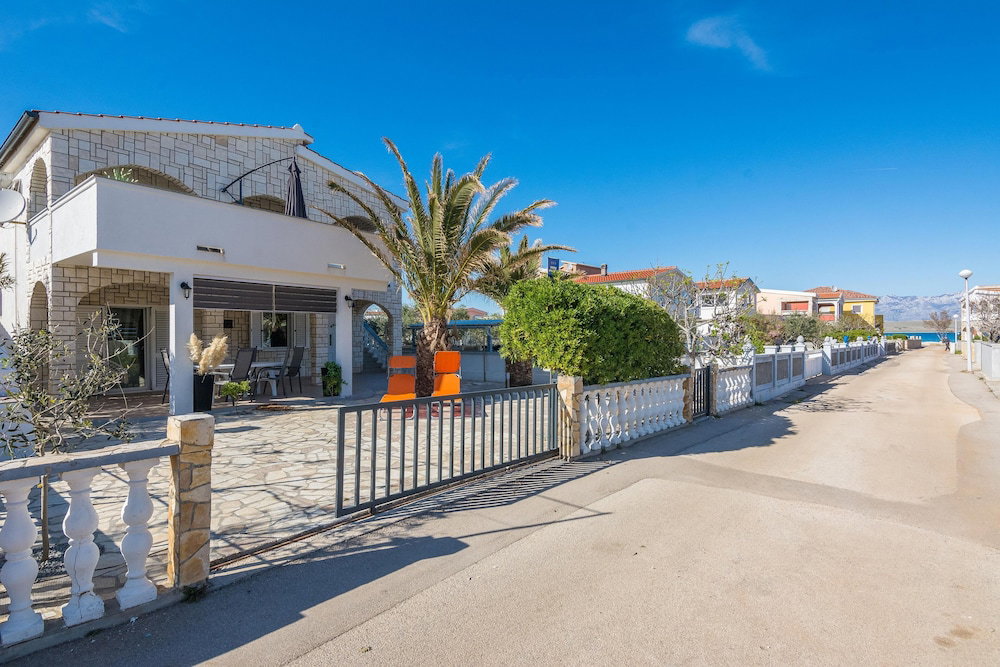 Hotel Apartments Bojana