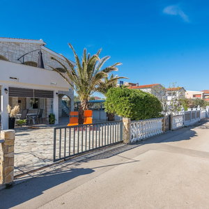 Hotel Apartments Bojana cazare Vir