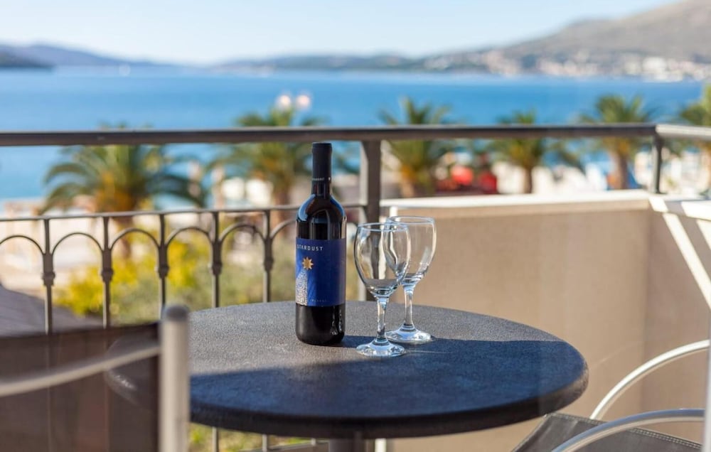 Hotel Affabilis Vip House