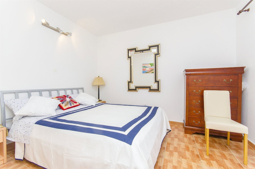Hotel Apartments Rose