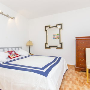 Hotel Apartments Rose cazare Sucuraj