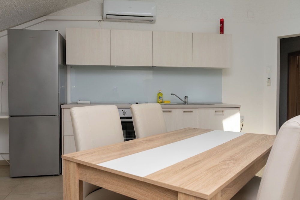 Hotel Apartment Nikola Centar