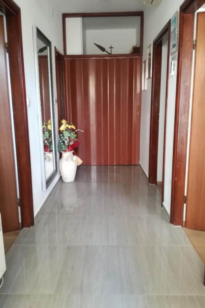 Hotel Apartments Let
