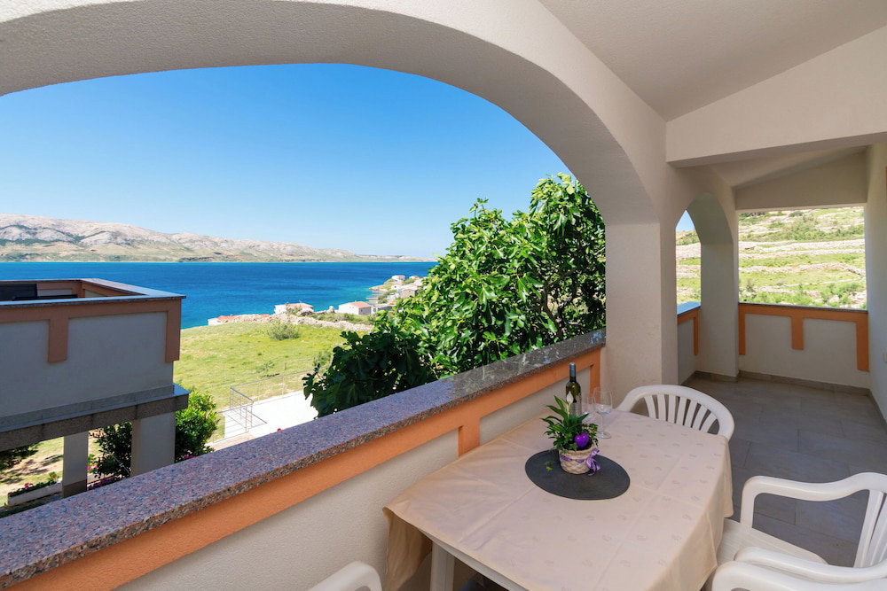 Hotel Apartments Poolhouse