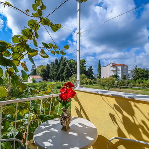 Hotel Apartments Helios cazare Kastel Kambelovac