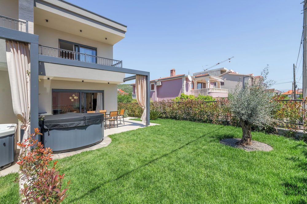 Hotel Villa Trixie - Green Garden Villas