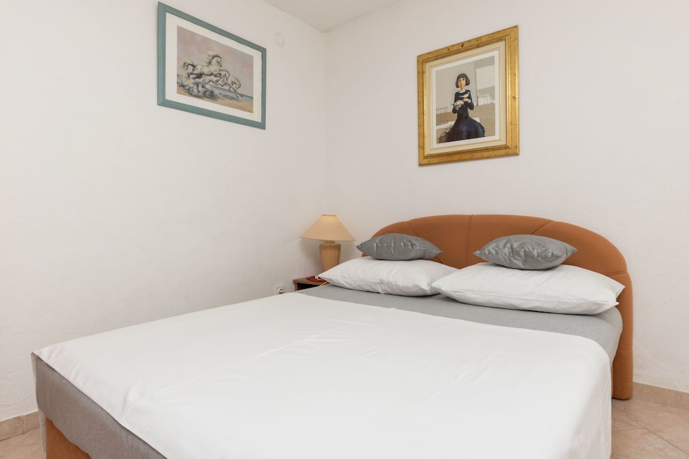 Hotel Apartments Slavomir