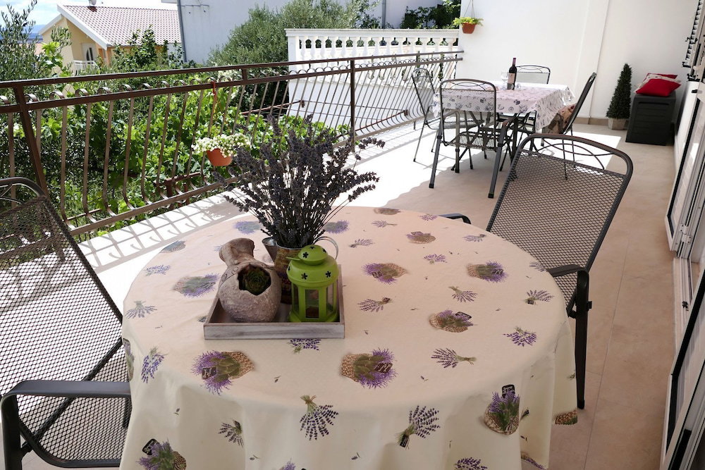 Hotel Apartment Milena