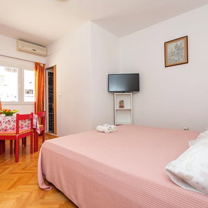 Hotel Apartments Nikola cazare Omis