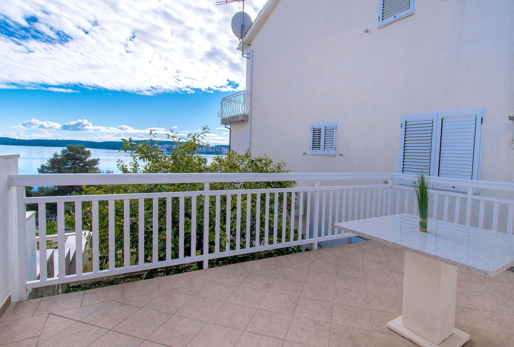 Hotel Apartment Golden Blue Sea