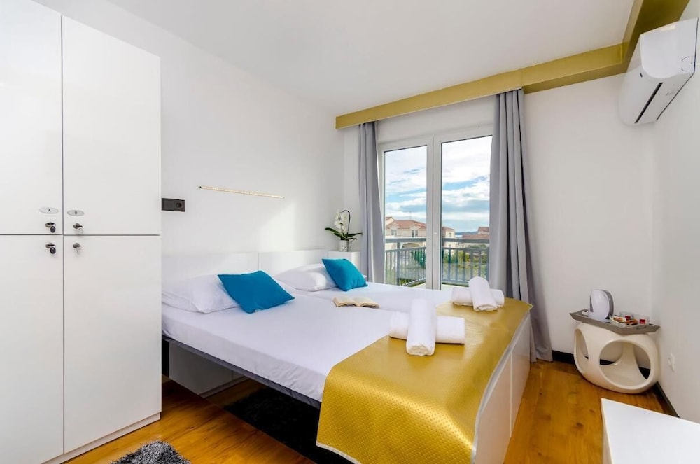 Hotel Room-All Saints Suites B&B Kastela - Dou