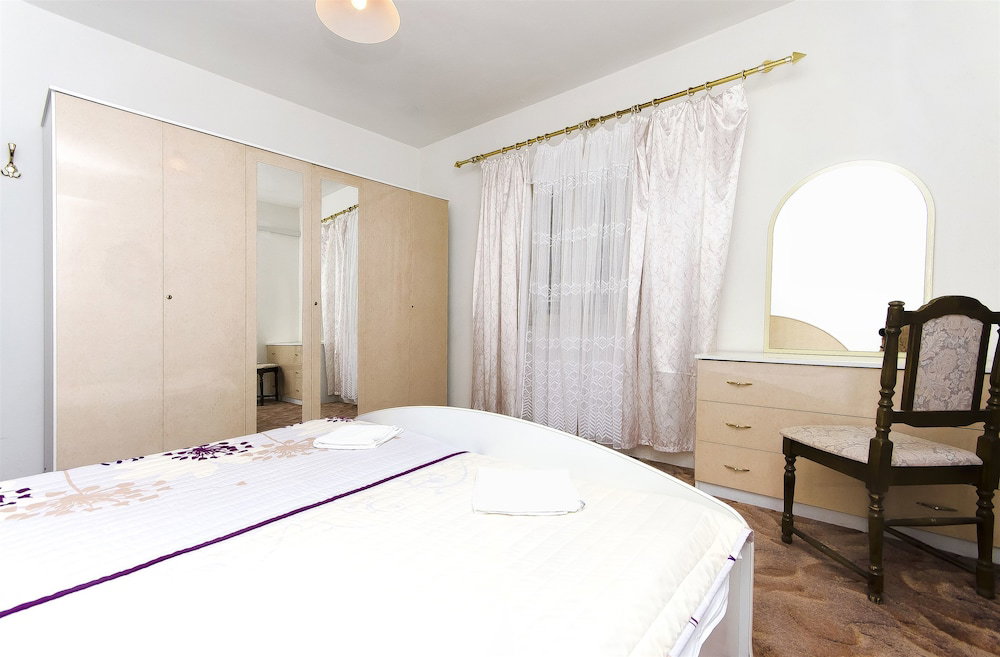 Hotel Apartments Smilja