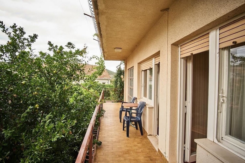 Hotel Apartments Ivan