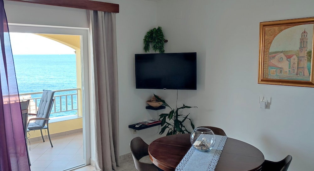 Hotel Apartments Dijana