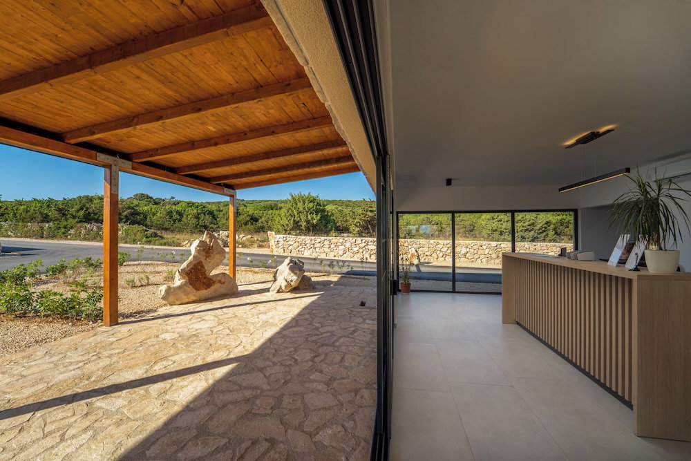 Hotel Terra Park Phalaris - Holiday Homes