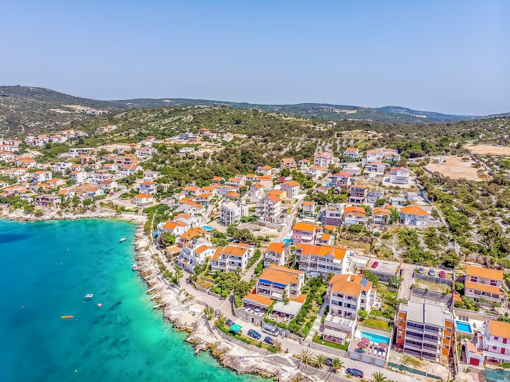 Hotel Apartments Na Obali Mora