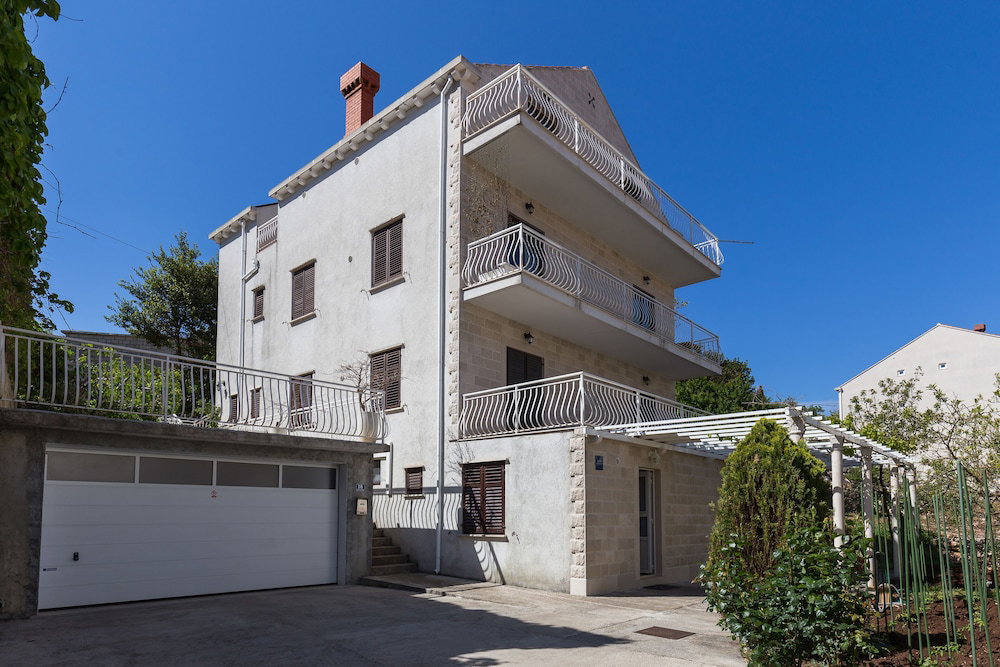 Hotel Apartments Milanovic
