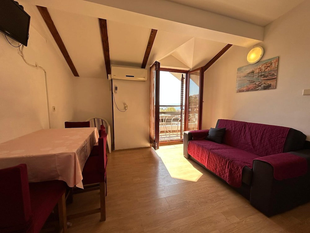 Hotel Apartments Skalini