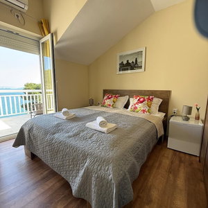 Hotel Adrian's Beach House By Max Gastro cazare Marina