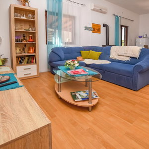 Hotel Apartment Burin cazare Pakostane