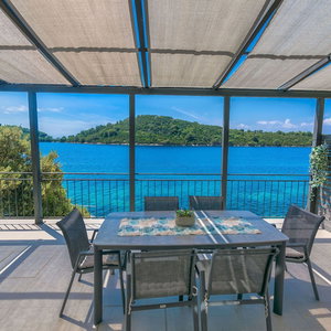 Hotel House Paval cazare Blato