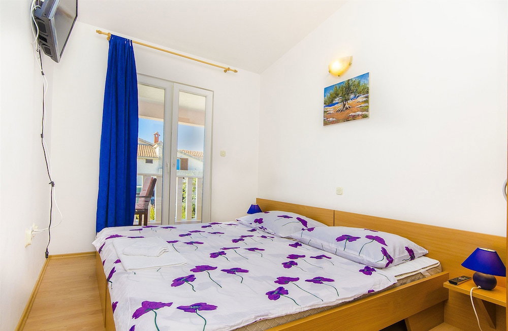 Hotel Apartments Tiho I Pave