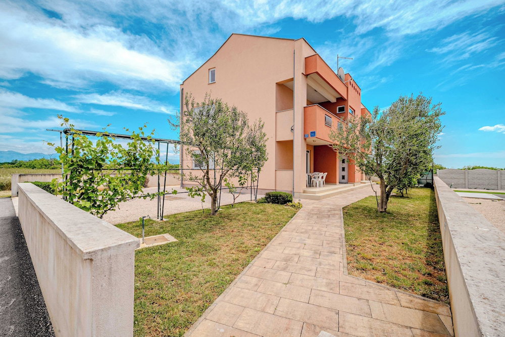 Hotel Apartment Varga