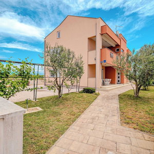 Hotel Apartment Varga cazare Privlaka
