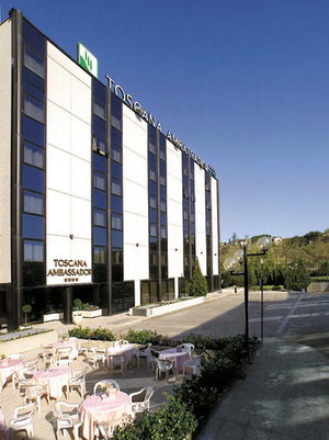 Hotel Toscana Ambassador cazare Poggibonsi