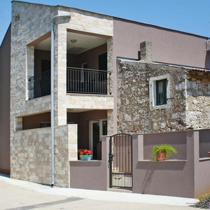 Hotel Holiday Home In Privlaka Near Sandy Beach cazare Privlaka