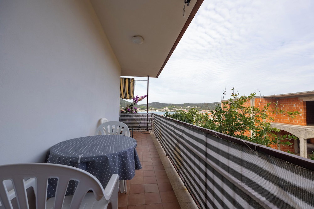 Hotel Apartment Frane