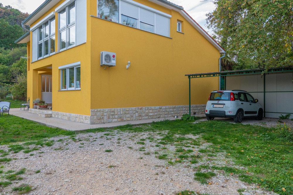 Hotel Apartment In Labin Near Rabac Beaches