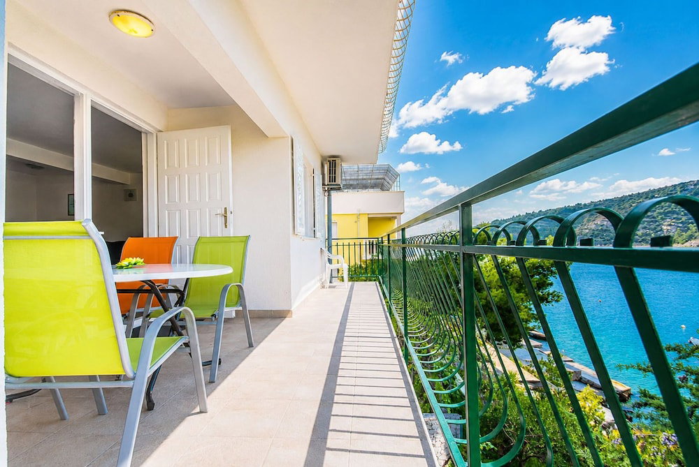 Hotel Apartment Jelka