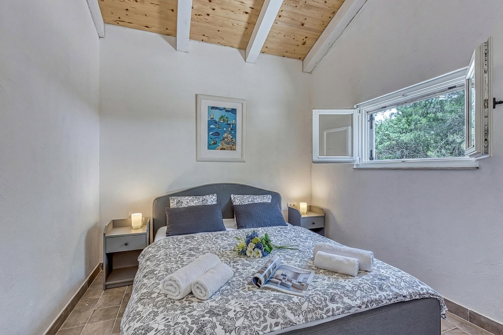 Hotel Eco House Casa Grigia Zabodarski Beach