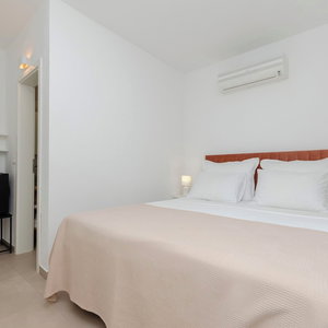 Hotel Apartments And Rooms Kapulica cazare Tucepi