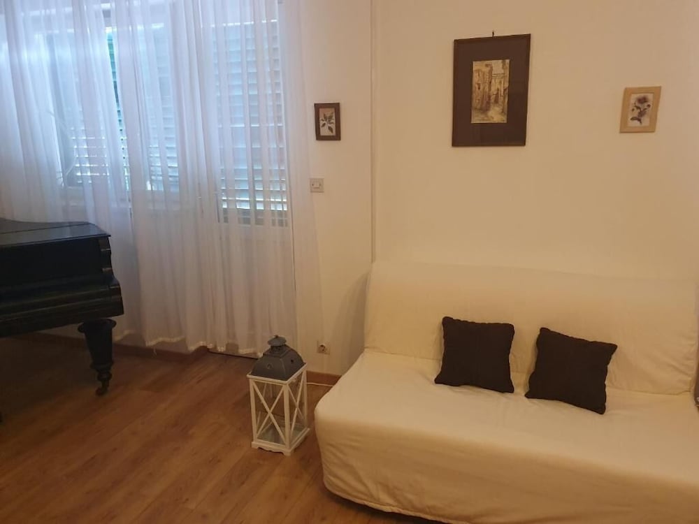 Hotel Apartment La Marela
