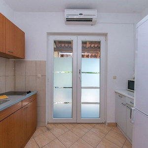 Hotel Apartments Mario cazare Brela
