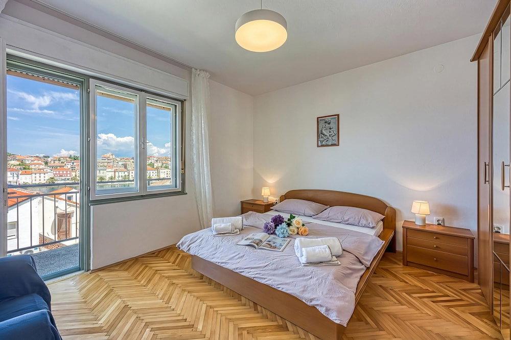 Hotel Enolabee Harbour View Apartment