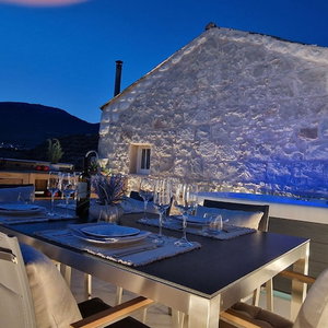 Hotel Viu2 Castle cazare Kastel Kambelovac