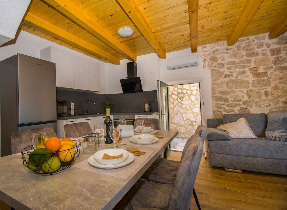 Hotel House Olivera