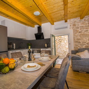 Hotel House Olivera cazare Tribunj