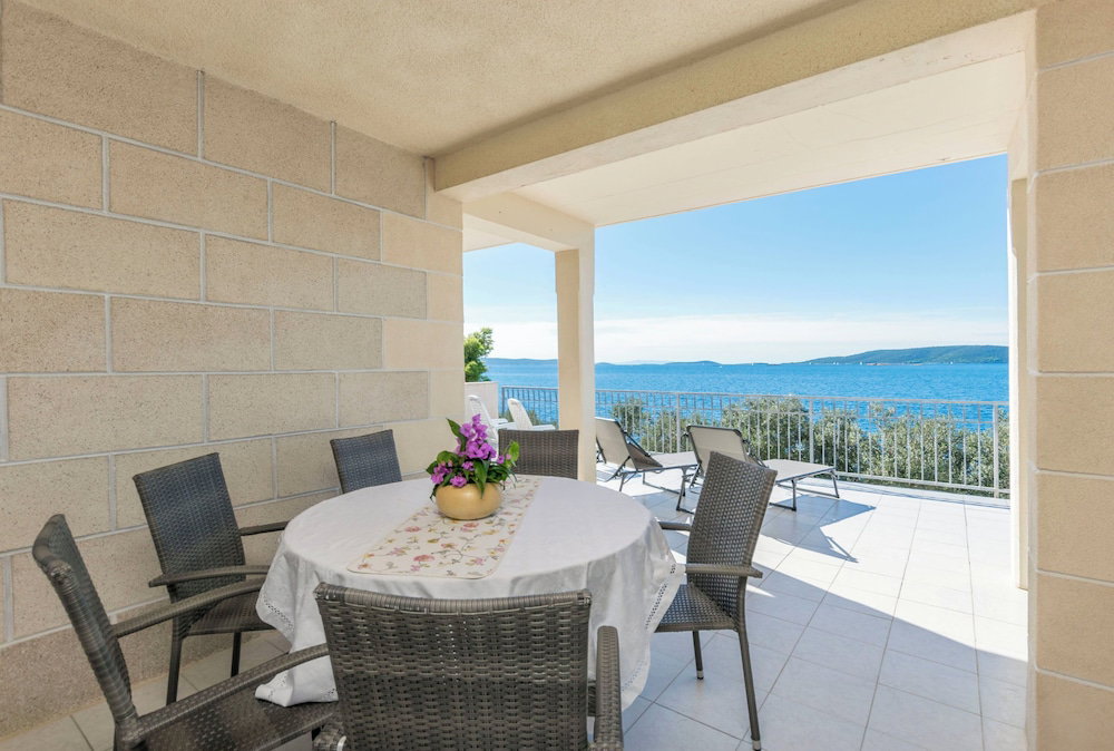 Hotel Apartments Dragica
