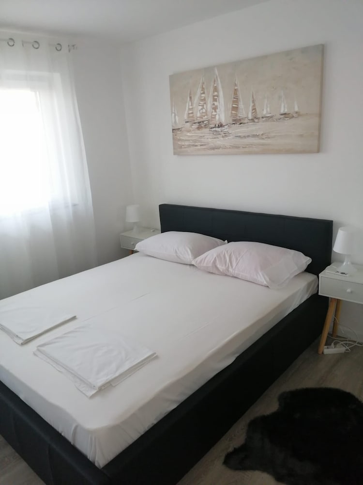 Hotel Rooms Andreja