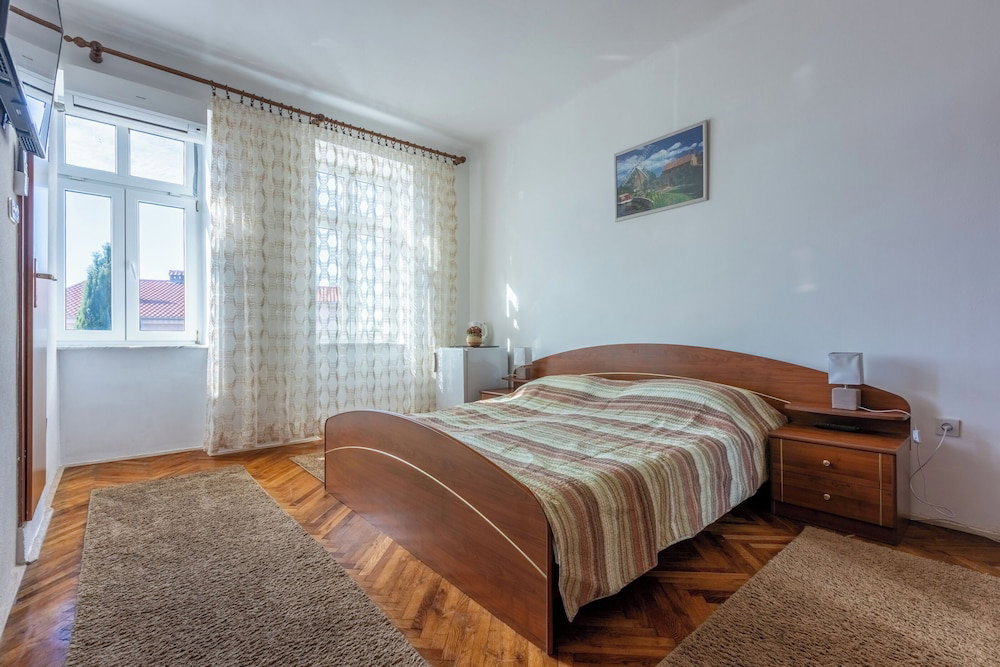 Hotel Rooms Cico