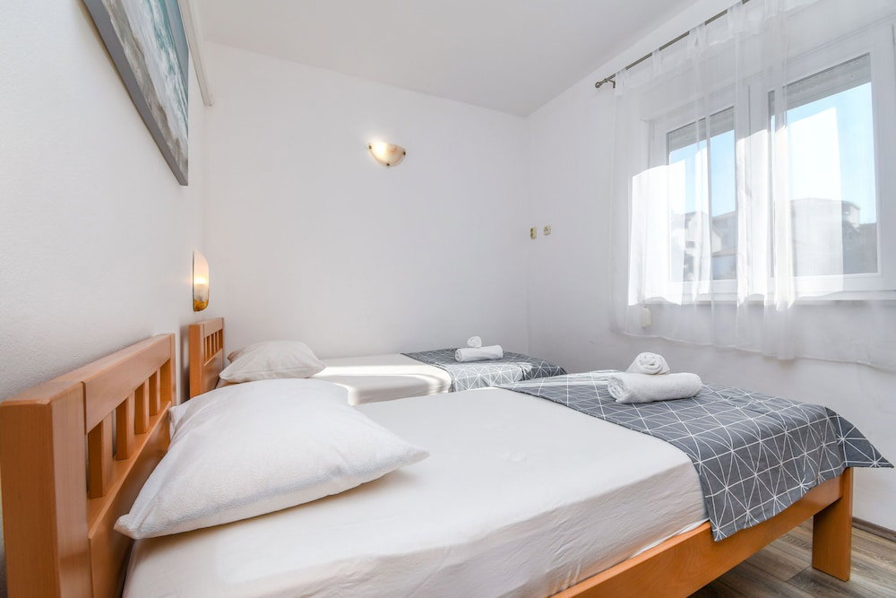 Hotel Apartment Mara
