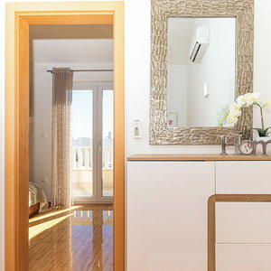 Hotel House Mirrors cazare Rogoznica