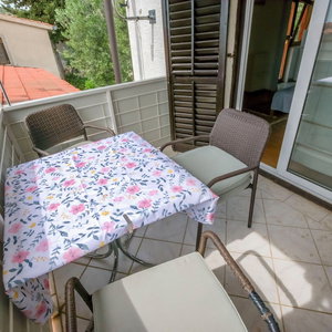 Hotel Apartment Mladen cazare Pakostane